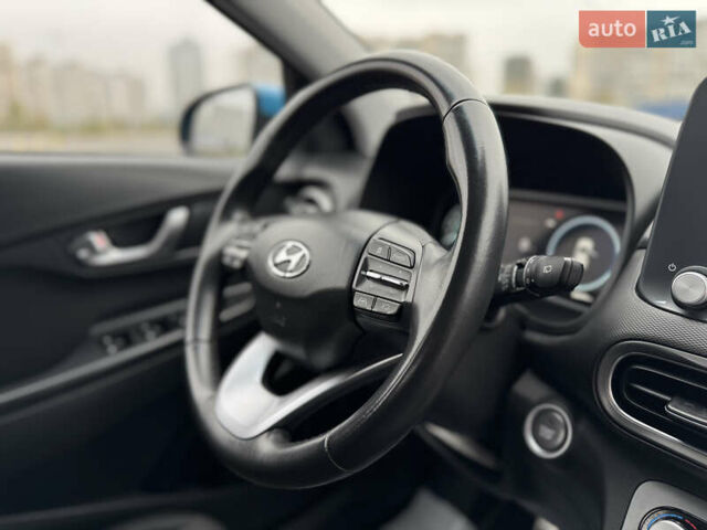 Синий Хендай Kona Electric, объемом двигателя 0 л и пробегом 53 тыс. км за 16700 $, фото 28 на Automoto.ua
