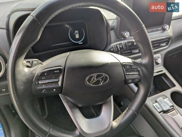 Синий Хендай Kona Electric, объемом двигателя 0 л и пробегом 49 тыс. км за 17333 $, фото 25 на Automoto.ua