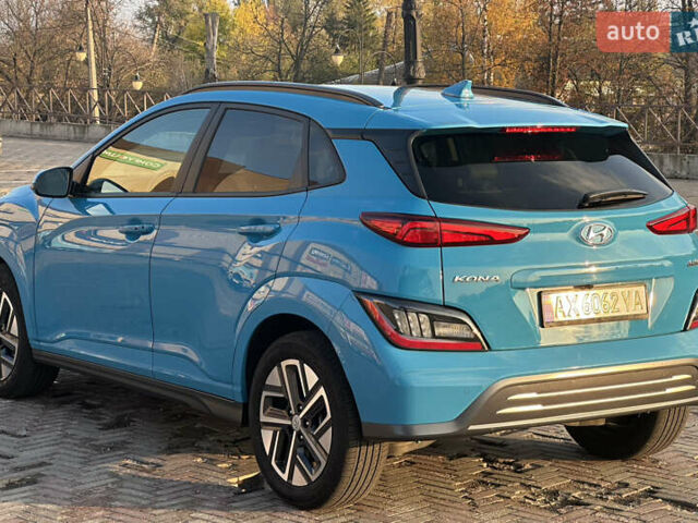 Синий Хендай Kona Electric, объемом двигателя 0 л и пробегом 28 тыс. км за 22990 $, фото 3 на Automoto.ua