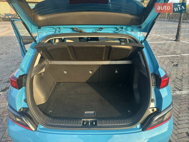Синий Хендай Kona Electric, объемом двигателя 0 л и пробегом 28 тыс. км за 22990 $, фото 13 на Automoto.ua