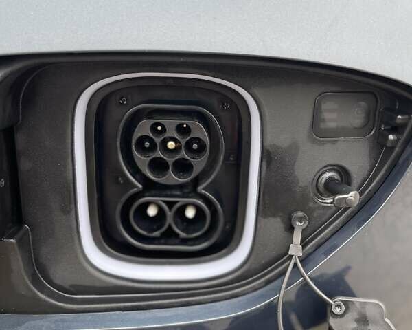 Синий Хендай Kona Electric, объемом двигателя 0 л и пробегом 40 тыс. км за 16800 $, фото 35 на Automoto.ua