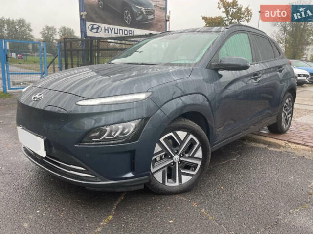Синий Хендай Kona Electric, объемом двигателя 0 л и пробегом 30 тыс. км за 5000 $, фото 2 на Automoto.ua