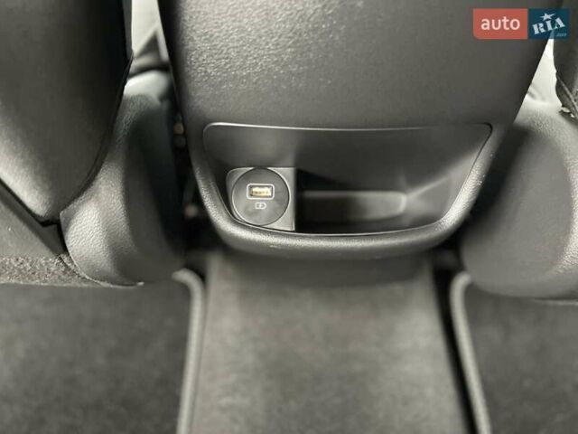 Синий Хендай Kona Electric, объемом двигателя 0 л и пробегом 40 тыс. км за 16800 $, фото 57 на Automoto.ua