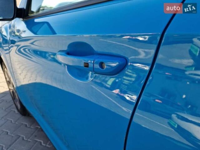 Синій Хендай Kona Electric, об'ємом двигуна 0 л та пробігом 49 тис. км за 16900 $, фото 17 на Automoto.ua