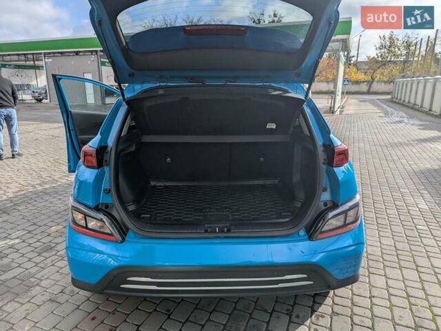Синий Хендай Kona Electric, объемом двигателя 0 л и пробегом 49 тыс. км за 17333 $, фото 14 на Automoto.ua