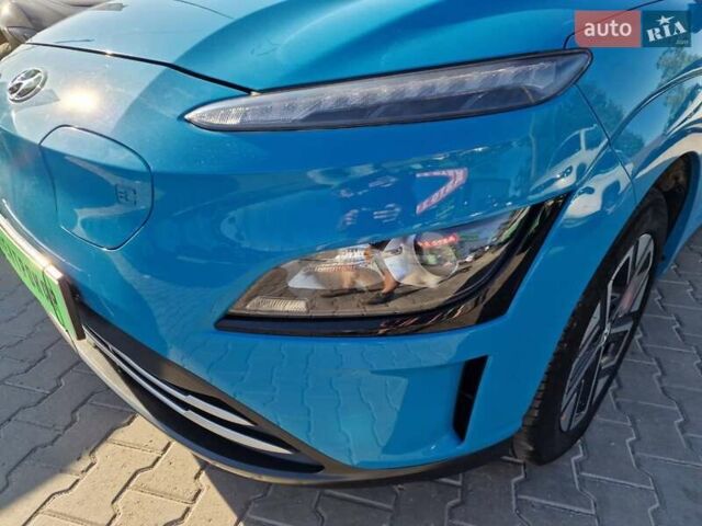 Синій Хендай Kona Electric, об'ємом двигуна 0 л та пробігом 49 тис. км за 16900 $, фото 2 на Automoto.ua