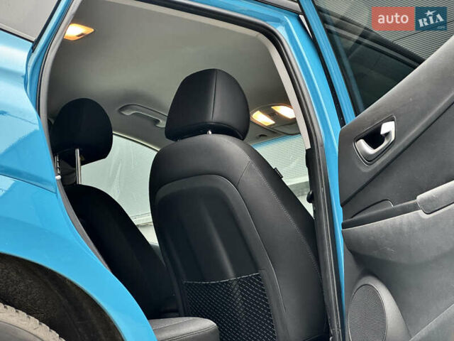 Синій Хендай Kona Electric, об'ємом двигуна 0 л та пробігом 172 тис. км за 17500 $, фото 28 на Automoto.ua