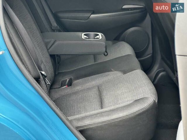 Синій Хендай Kona Electric, об'ємом двигуна 0 л та пробігом 172 тис. км за 17500 $, фото 29 на Automoto.ua