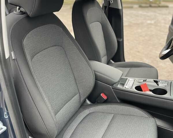Синий Хендай Kona Electric, объемом двигателя 0 л и пробегом 40 тыс. км за 16800 $, фото 58 на Automoto.ua