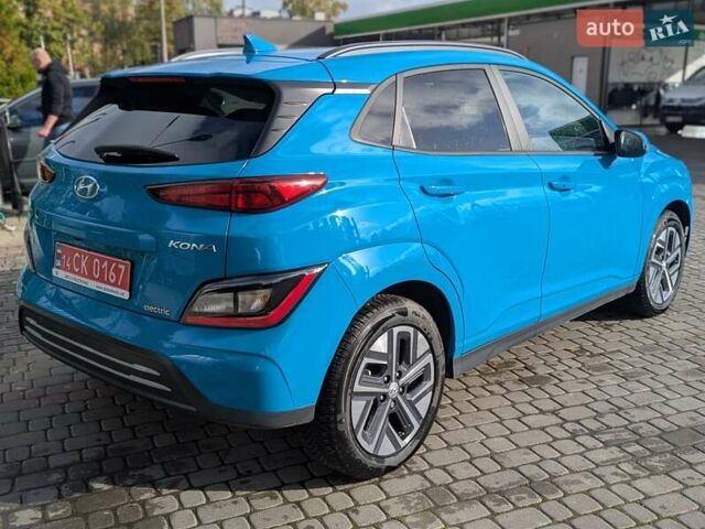 Синий Хендай Kona Electric, объемом двигателя 0 л и пробегом 49 тыс. км за 17333 $, фото 5 на Automoto.ua