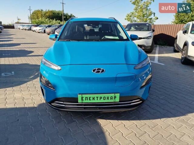 Синій Хендай Kona Electric, об'ємом двигуна 0 л та пробігом 49 тис. км за 16900 $, фото 3 на Automoto.ua