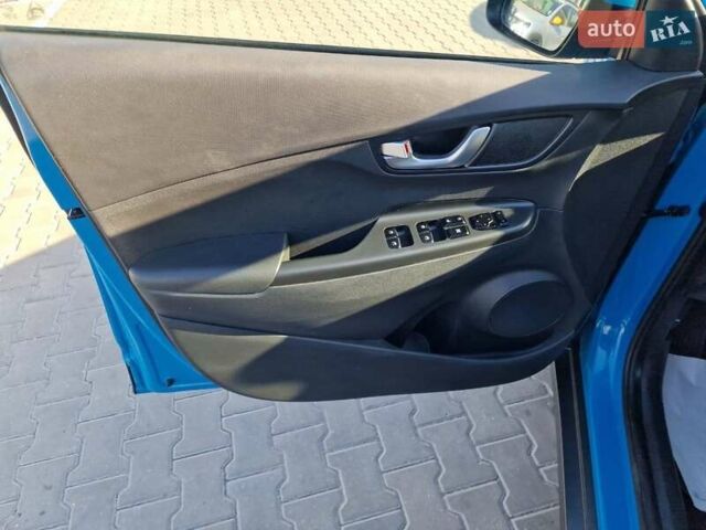 Синій Хендай Kona Electric, об'ємом двигуна 0 л та пробігом 49 тис. км за 16900 $, фото 18 на Automoto.ua