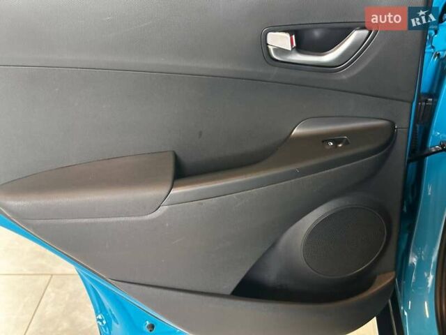 Синій Хендай Kona Electric, об'ємом двигуна 0 л та пробігом 43 тис. км за 16400 $, фото 28 на Automoto.ua