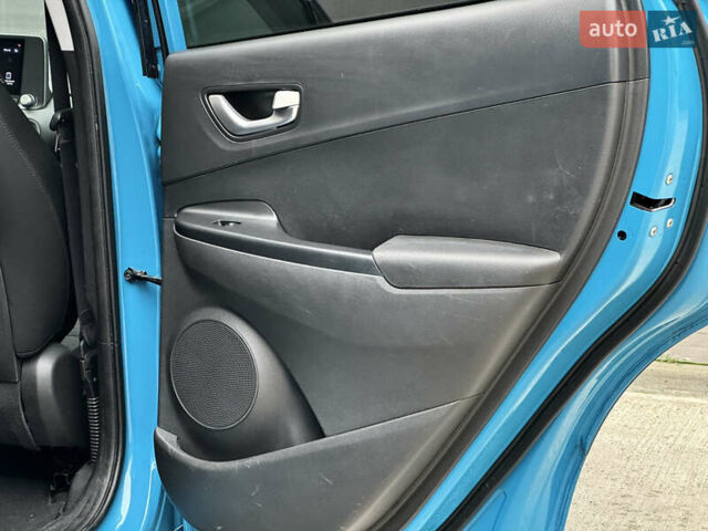 Синій Хендай Kona Electric, об'ємом двигуна 0 л та пробігом 172 тис. км за 17500 $, фото 27 на Automoto.ua