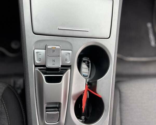 Синий Хендай Kona Electric, объемом двигателя 0 л и пробегом 40 тыс. км за 16800 $, фото 50 на Automoto.ua