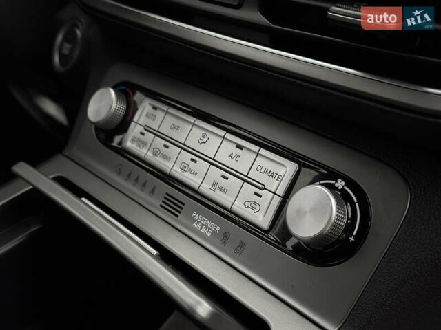 Синий Хендай Kona Electric, объемом двигателя 0 л и пробегом 53 тыс. км за 16700 $, фото 31 на Automoto.ua