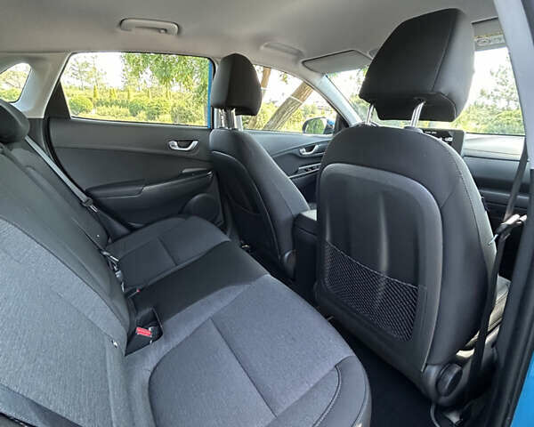 Синій Хендай Kona Electric, об'ємом двигуна 0 л та пробігом 70 тис. км за 16900 $, фото 23 на Automoto.ua