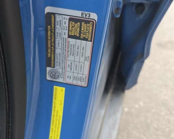 Синий Хендай Kona Electric, объемом двигателя 0 л и пробегом 101 тыс. км за 18300 $, фото 6 на Automoto.ua