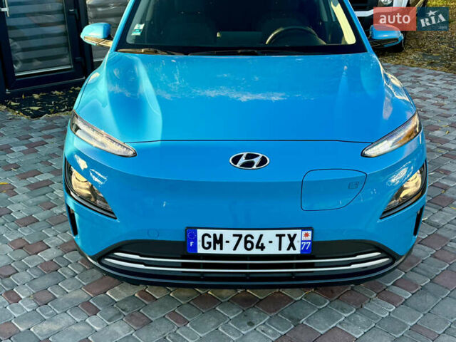Синий Хендай Kona Electric, объемом двигателя 0 л и пробегом 89 тыс. км за 16999 $, фото 11 на Automoto.ua