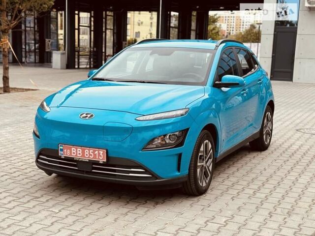 Синій Хендай Kona Electric, об'ємом двигуна 0 л та пробігом 7 тис. км за 21900 $, фото 2 на Automoto.ua