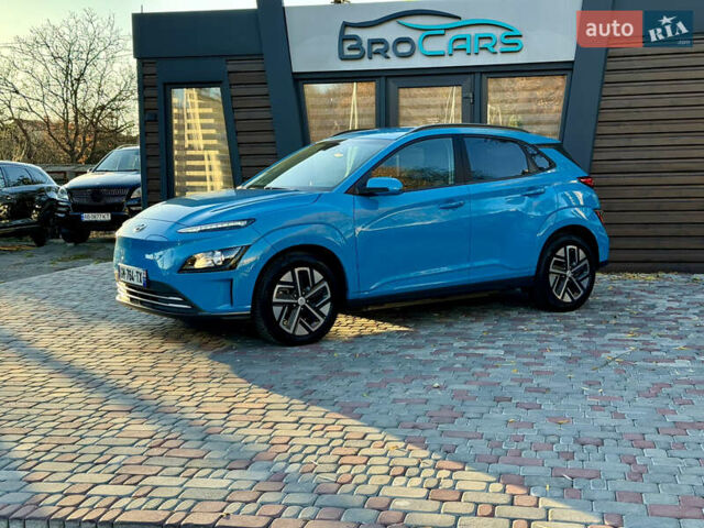 Синий Хендай Kona Electric, объемом двигателя 0 л и пробегом 89 тыс. км за 16999 $, фото 4 на Automoto.ua