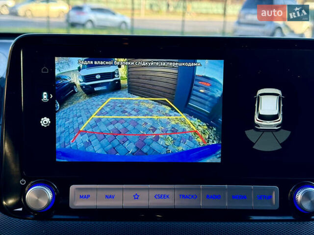 Синий Хендай Kona Electric, объемом двигателя 0 л и пробегом 89 тыс. км за 16999 $, фото 30 на Automoto.ua