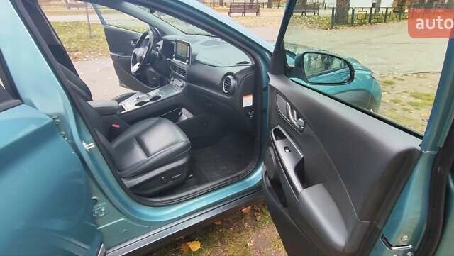 Зеленый Хендай Kona Electric, объемом двигателя 0 л и пробегом 120 тыс. км за 17800 $, фото 19 на Automoto.ua