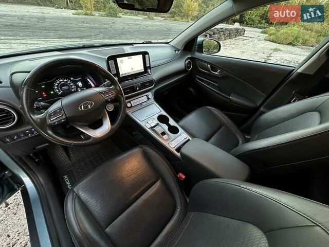 Зелений Хендай Kona Electric, об'ємом двигуна 0 л та пробігом 119 тис. км за 16900 $, фото 56 на Automoto.ua