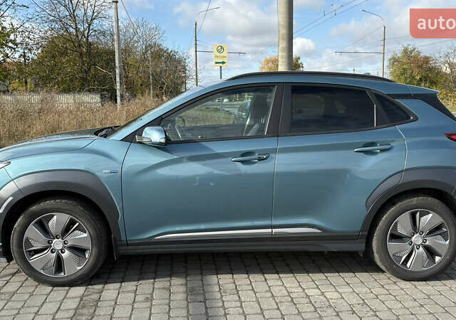 Зеленый Хендай Kona Electric, объемом двигателя 0 л и пробегом 154 тыс. км за 16500 $, фото 2 на Automoto.ua