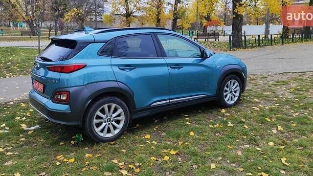 Зеленый Хендай Kona Electric, объемом двигателя 0 л и пробегом 120 тыс. км за 17800 $, фото 1 на Automoto.ua