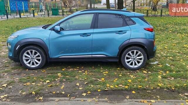 Зеленый Хендай Kona Electric, объемом двигателя 0 л и пробегом 120 тыс. км за 17800 $, фото 4 на Automoto.ua