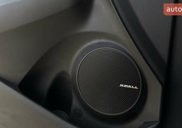 Зеленый Хендай Kona Electric, объемом двигателя 0 л и пробегом 154 тыс. км за 16500 $, фото 30 на Automoto.ua