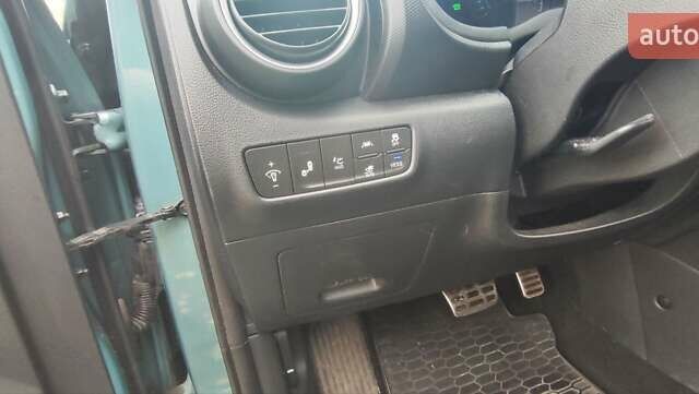 Зеленый Хендай Kona Electric, объемом двигателя 0 л и пробегом 120 тыс. км за 17800 $, фото 11 на Automoto.ua