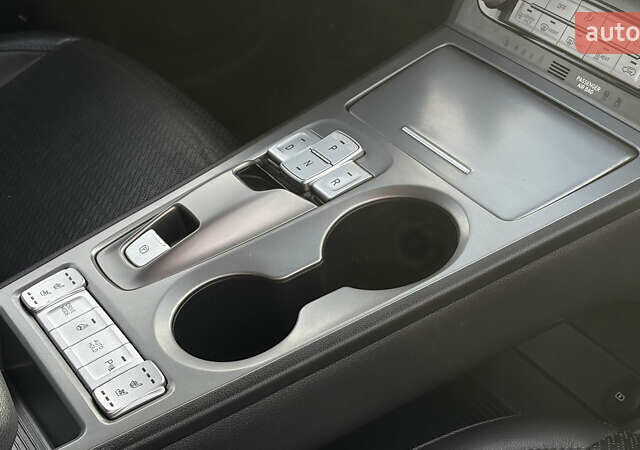 Зеленый Хендай Kona Electric, объемом двигателя 0 л и пробегом 154 тыс. км за 16500 $, фото 20 на Automoto.ua