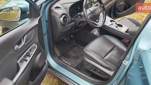 Зеленый Хендай Kona Electric, объемом двигателя 0 л и пробегом 120 тыс. км за 17800 $, фото 16 на Automoto.ua