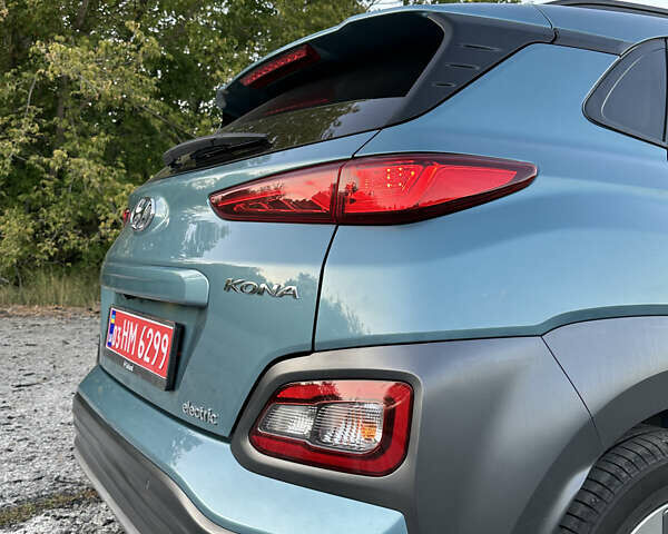 Зелений Хендай Kona Electric, об'ємом двигуна 0 л та пробігом 119 тис. км за 16900 $, фото 18 на Automoto.ua