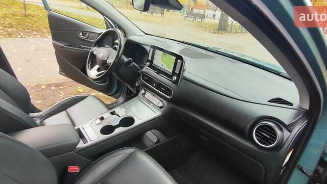 Зеленый Хендай Kona Electric, объемом двигателя 0 л и пробегом 120 тыс. км за 17800 $, фото 24 на Automoto.ua