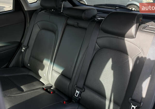 Зеленый Хендай Kona Electric, объемом двигателя 0 л и пробегом 154 тыс. км за 16500 $, фото 22 на Automoto.ua