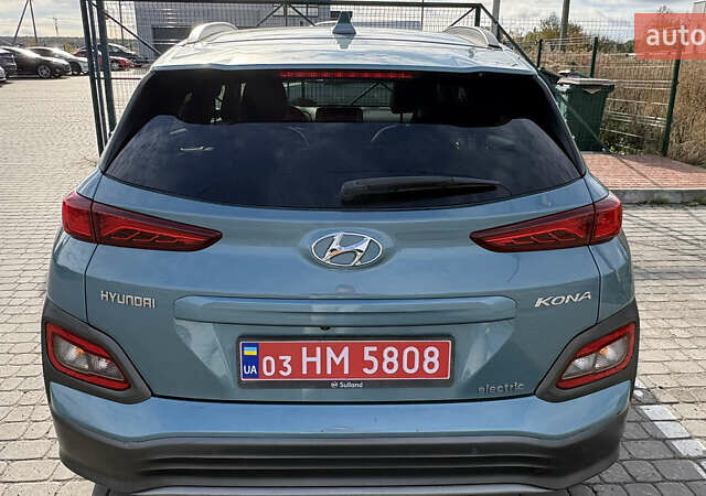 Зеленый Хендай Kona Electric, объемом двигателя 0 л и пробегом 154 тыс. км за 16500 $, фото 3 на Automoto.ua