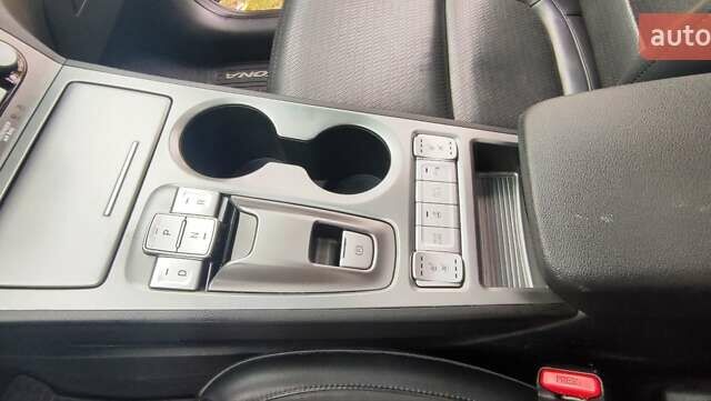 Зеленый Хендай Kona Electric, объемом двигателя 0 л и пробегом 120 тыс. км за 17800 $, фото 18 на Automoto.ua