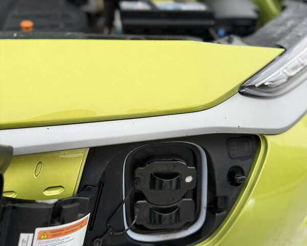 Зеленый Хендай Kona Electric, объемом двигателя 0 л и пробегом 107 тыс. км за 16600 $, фото 61 на Automoto.ua