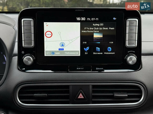 Зеленый Хендай Kona Electric, объемом двигателя 0 л и пробегом 103 тыс. км за 17300 $, фото 35 на Automoto.ua