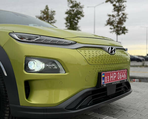Зеленый Хендай Kona Electric, объемом двигателя 0 л и пробегом 107 тыс. км за 16600 $, фото 19 на Automoto.ua