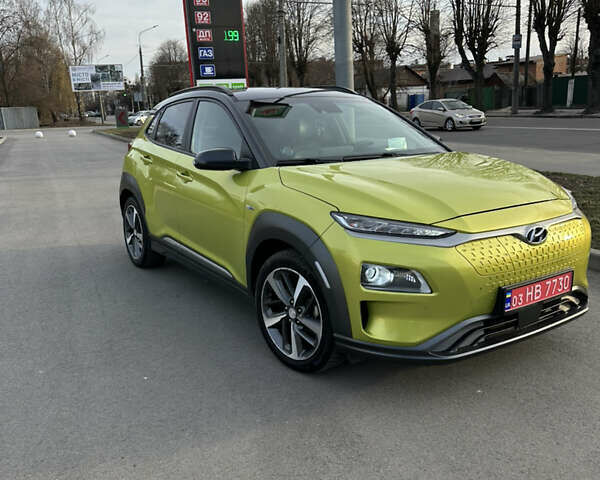 Зелений Хендай Kona Electric, об'ємом двигуна 0 л та пробігом 72 тис. км за 17750 $, фото 4 на Automoto.ua
