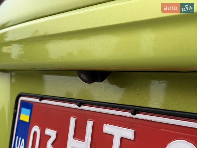 Зеленый Хендай Kona Electric, объемом двигателя 0 л и пробегом 103 тыс. км за 17300 $, фото 20 на Automoto.ua