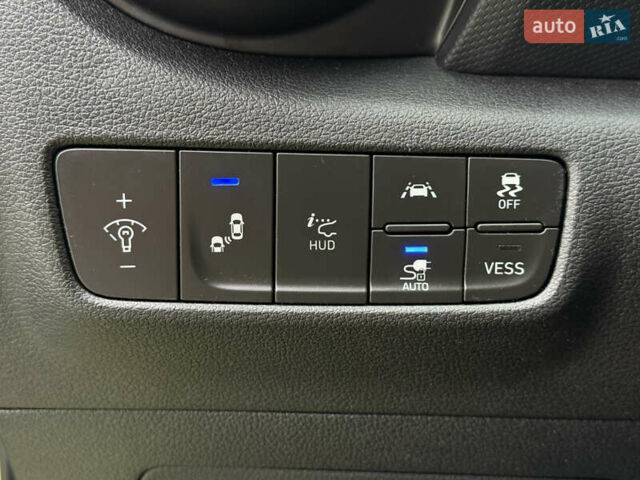 Зеленый Хендай Kona Electric, объемом двигателя 0 л и пробегом 103 тыс. км за 17300 $, фото 26 на Automoto.ua