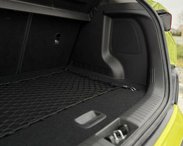 Зеленый Хендай Kona Electric, объемом двигателя 0 л и пробегом 107 тыс. км за 16600 $, фото 59 на Automoto.ua