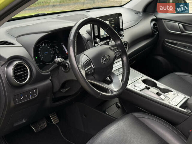 Зеленый Хендай Kona Electric, объемом двигателя 0 л и пробегом 103 тыс. км за 17300 $, фото 27 на Automoto.ua