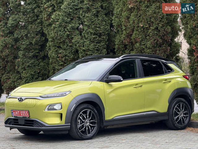 Зеленый Хендай Kona Electric, объемом двигателя 0 л и пробегом 103 тыс. км за 17300 $, фото 1 на Automoto.ua