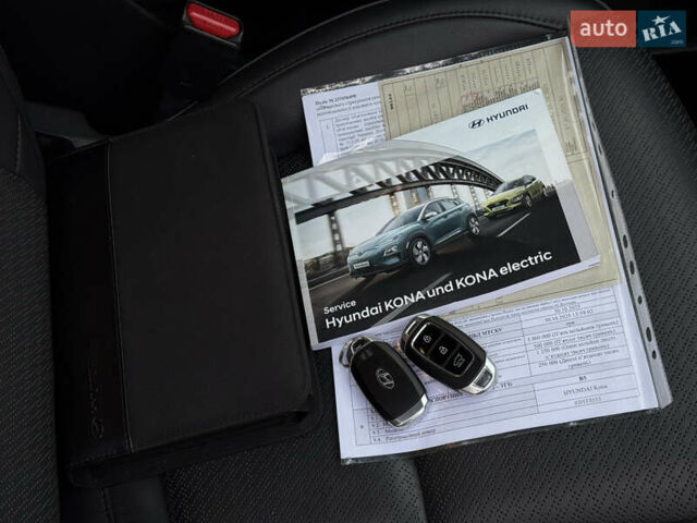 Зеленый Хендай Kona Electric, объемом двигателя 0 л и пробегом 103 тыс. км за 17300 $, фото 58 на Automoto.ua
